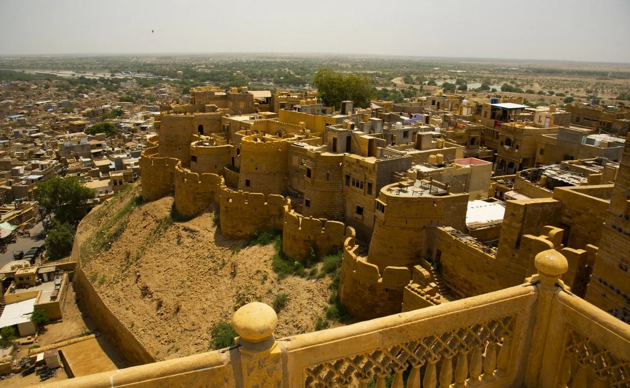 Jaisalmer Fort couple tour